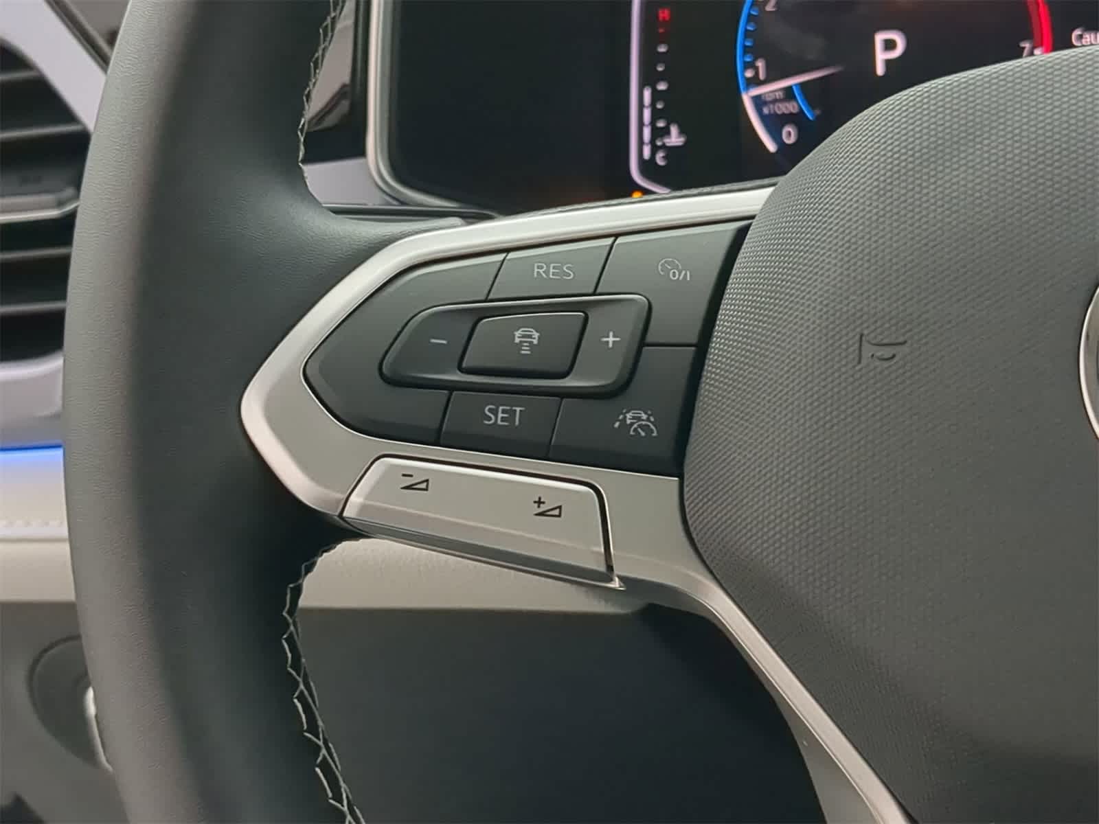 Thumbnail: 2025 Volkswagen Taos - 24