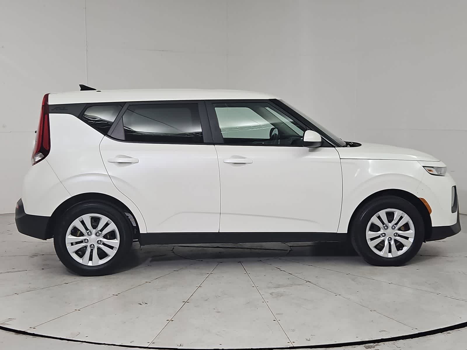Thumbnail: 2020 Kia Soul - 7