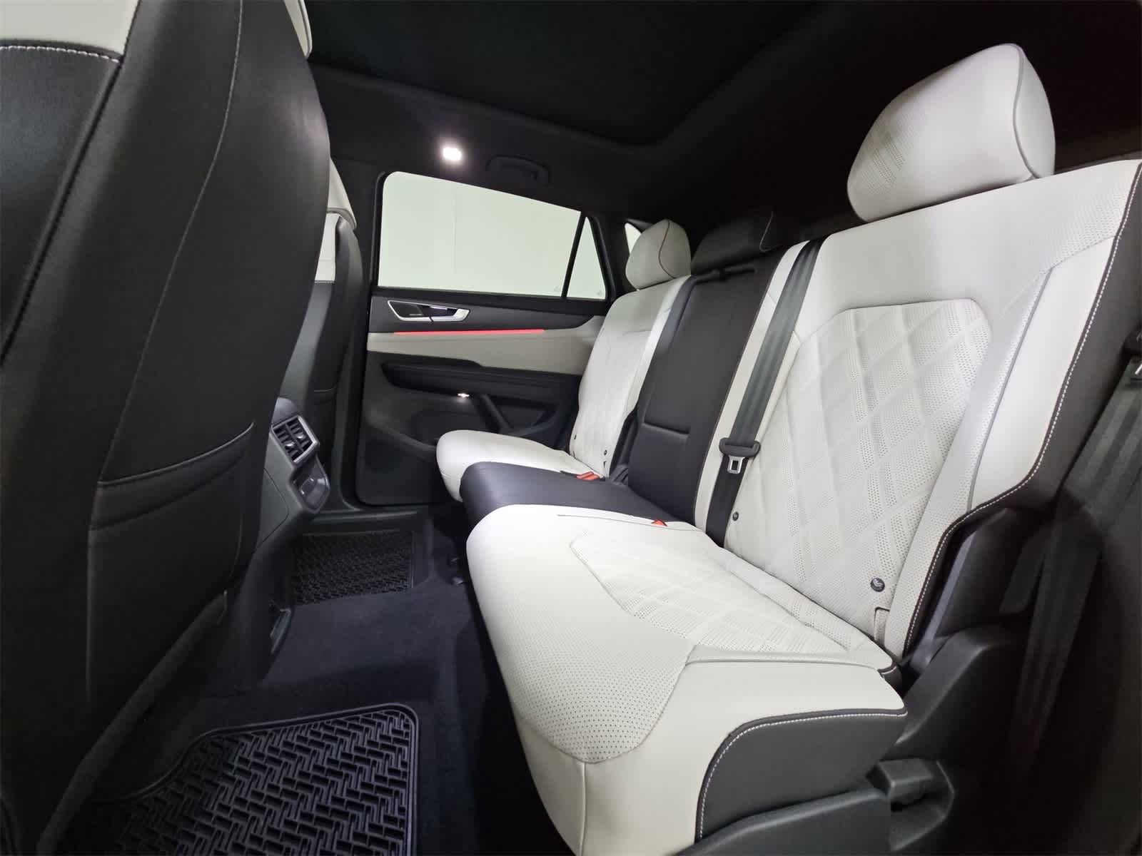 Thumbnail: 2025 Volkswagen Atlas - 20