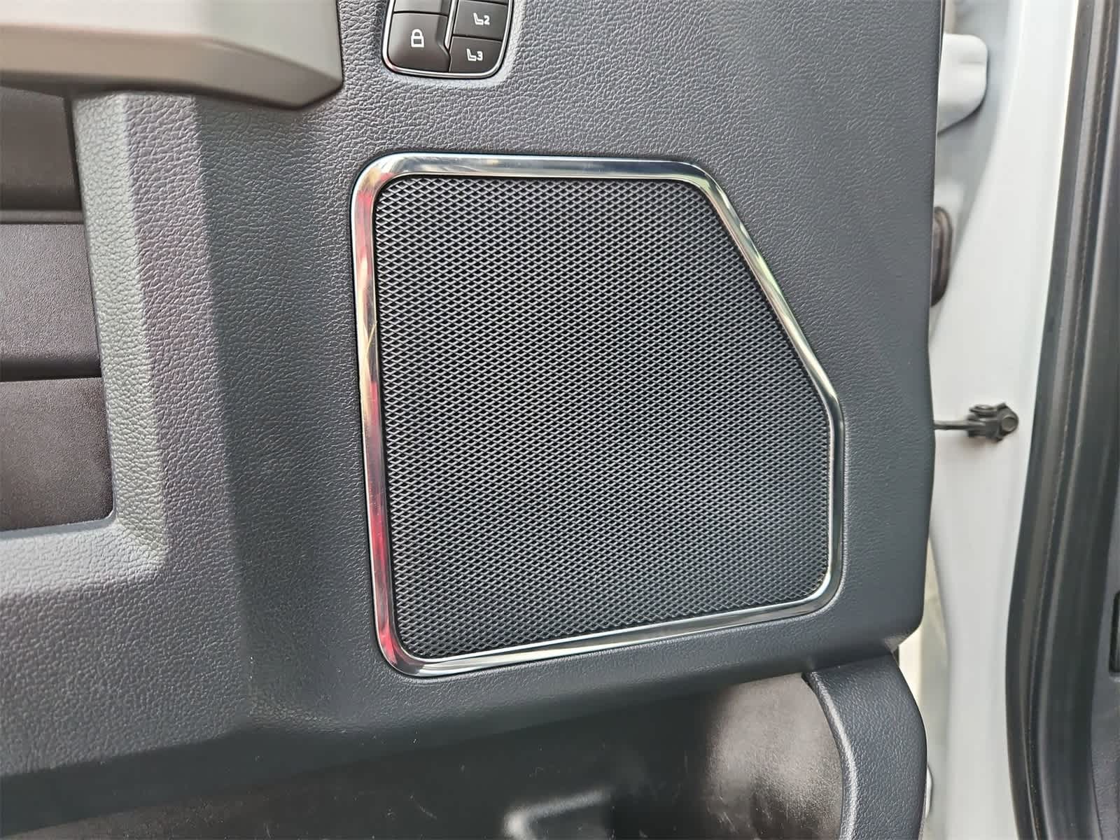 Thumbnail: 2022 Ford F-350 - 30