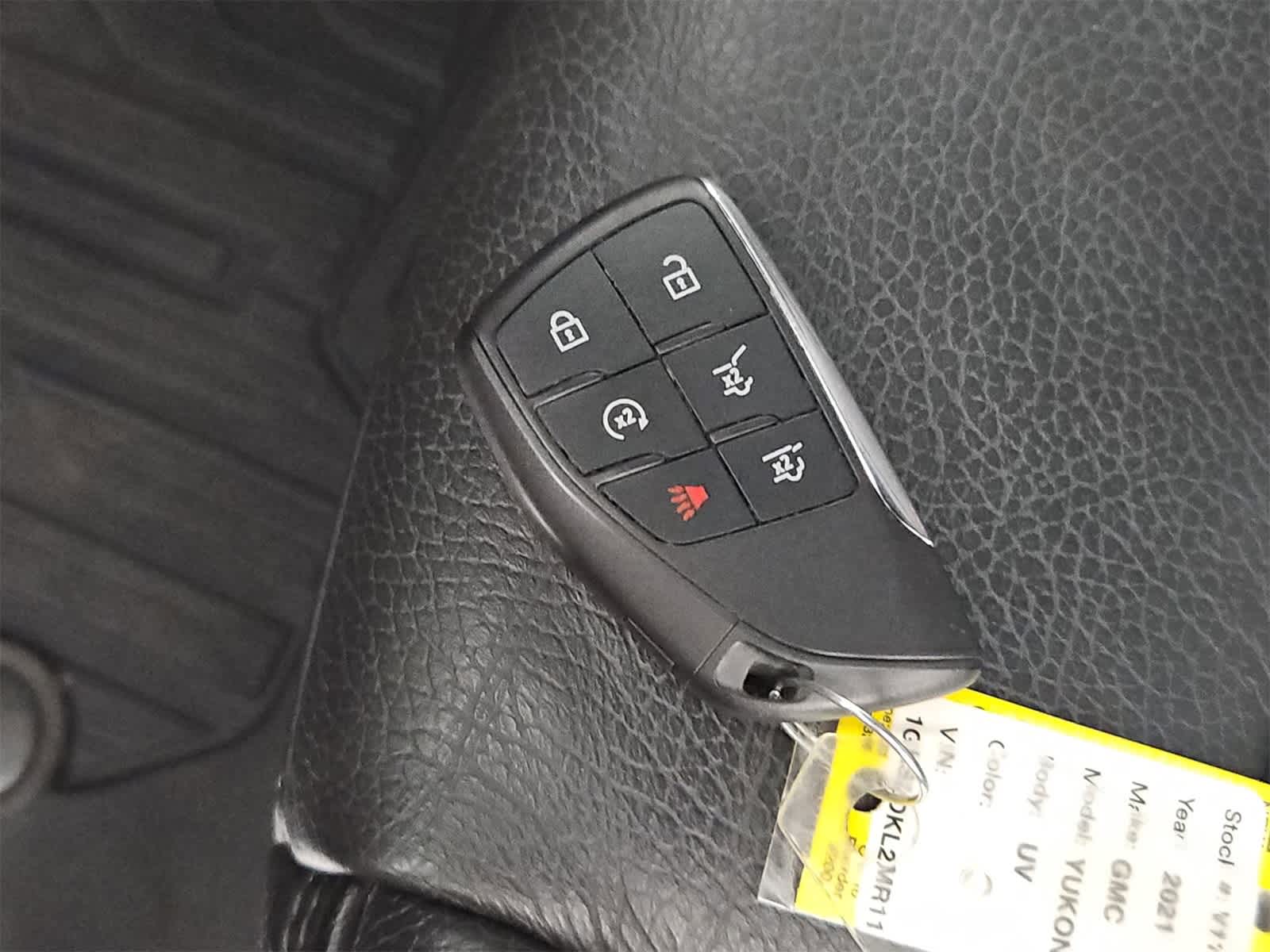 Thumbnail: 2021 GMC Yukon - 37