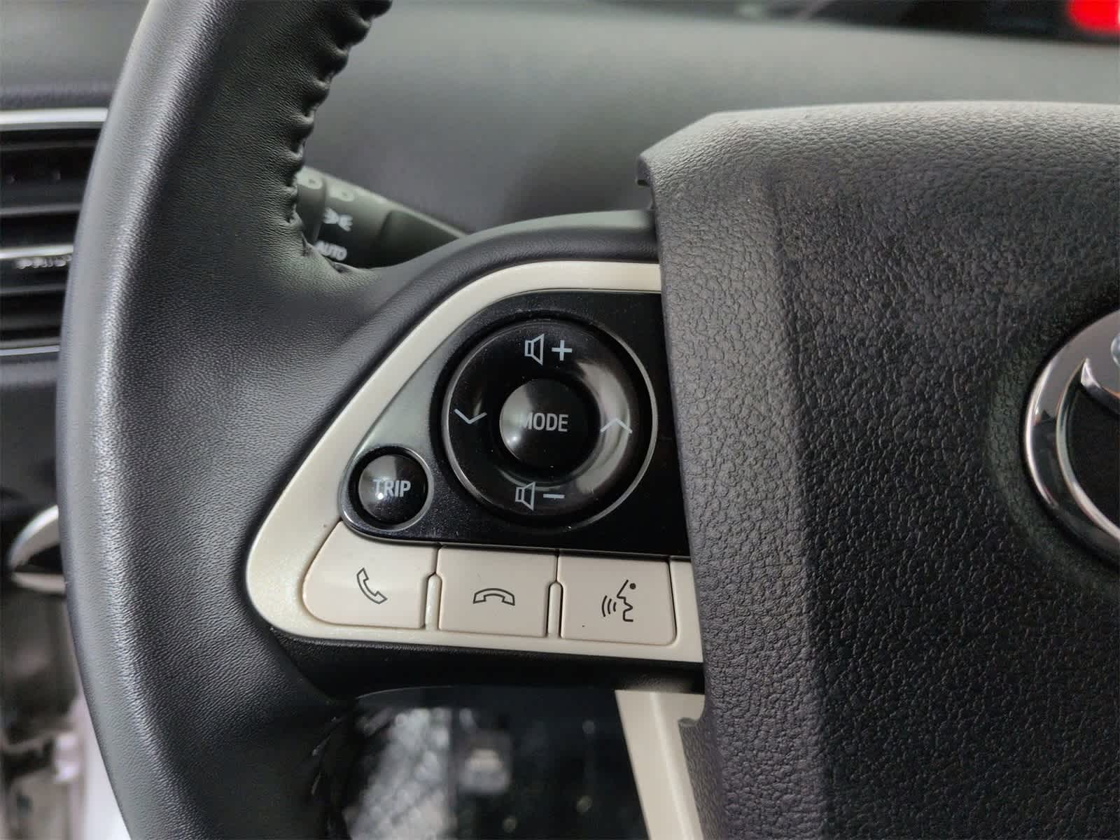 Thumbnail: 2019 Toyota Prius Prime - 23