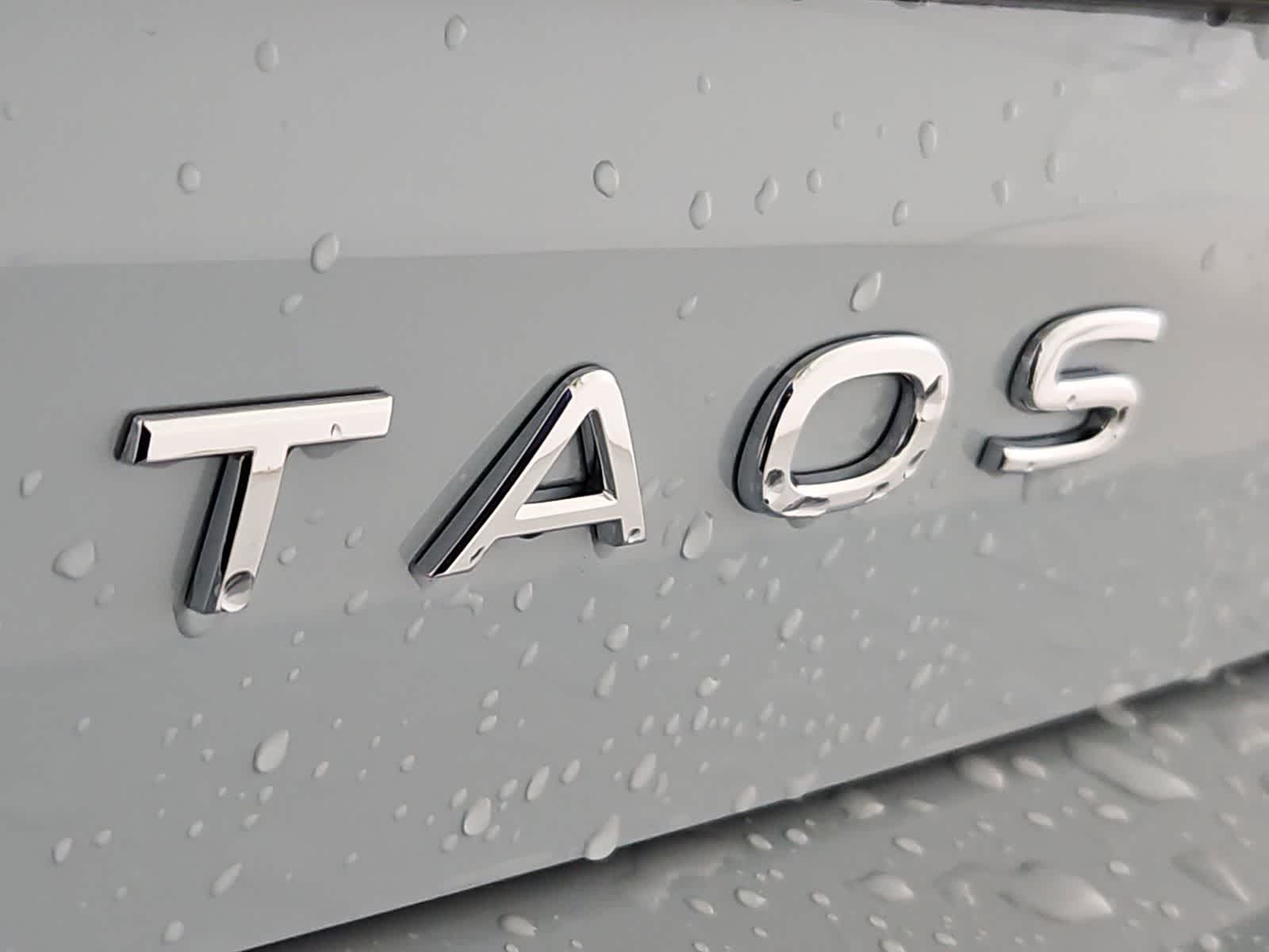 Thumbnail: 2026 Volkswagen Taos - 12