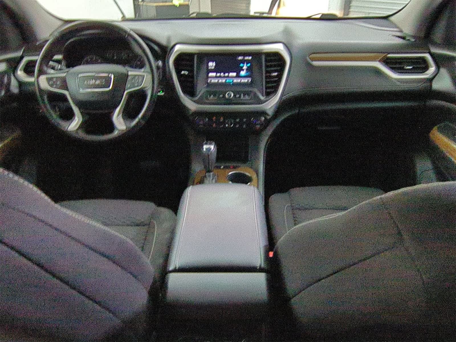 Thumbnail: 2018 GMC Acadia - 15