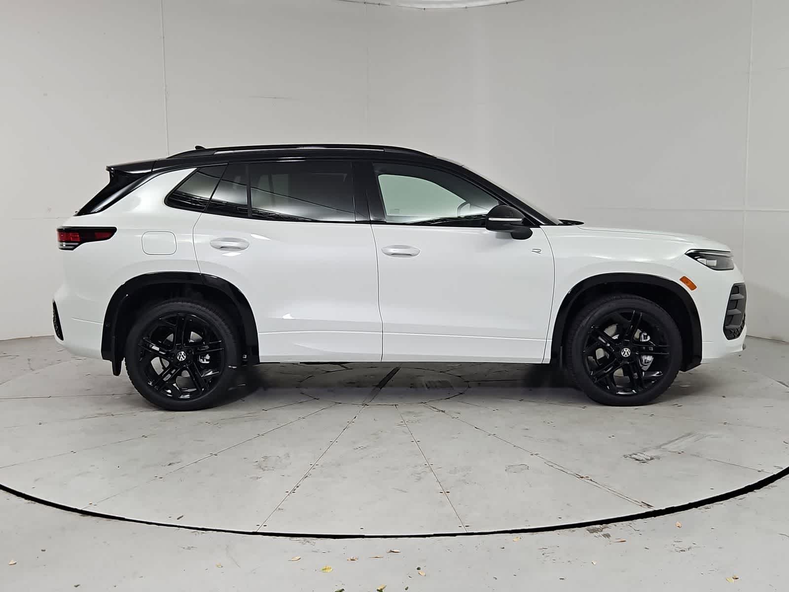 Thumbnail: 2026 Volkswagen Tiguan - 7