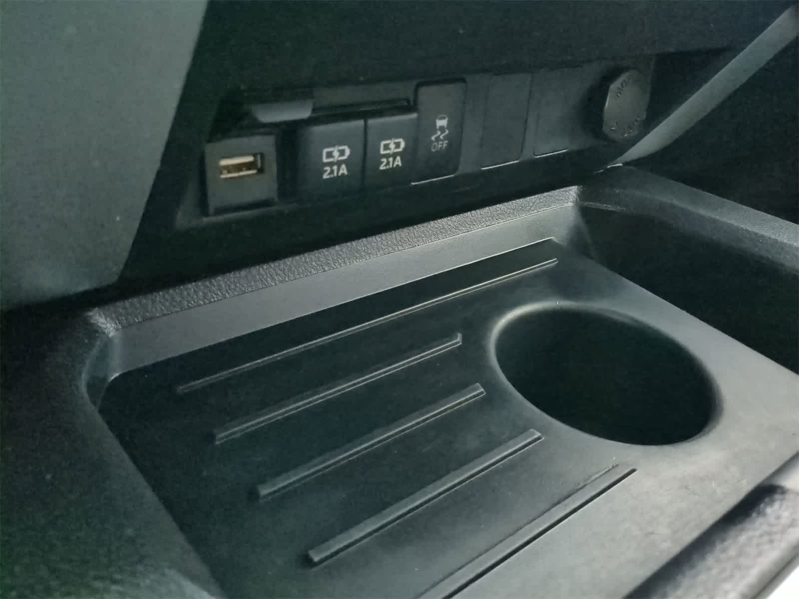 Thumbnail: 2021 Toyota Tundra - 29