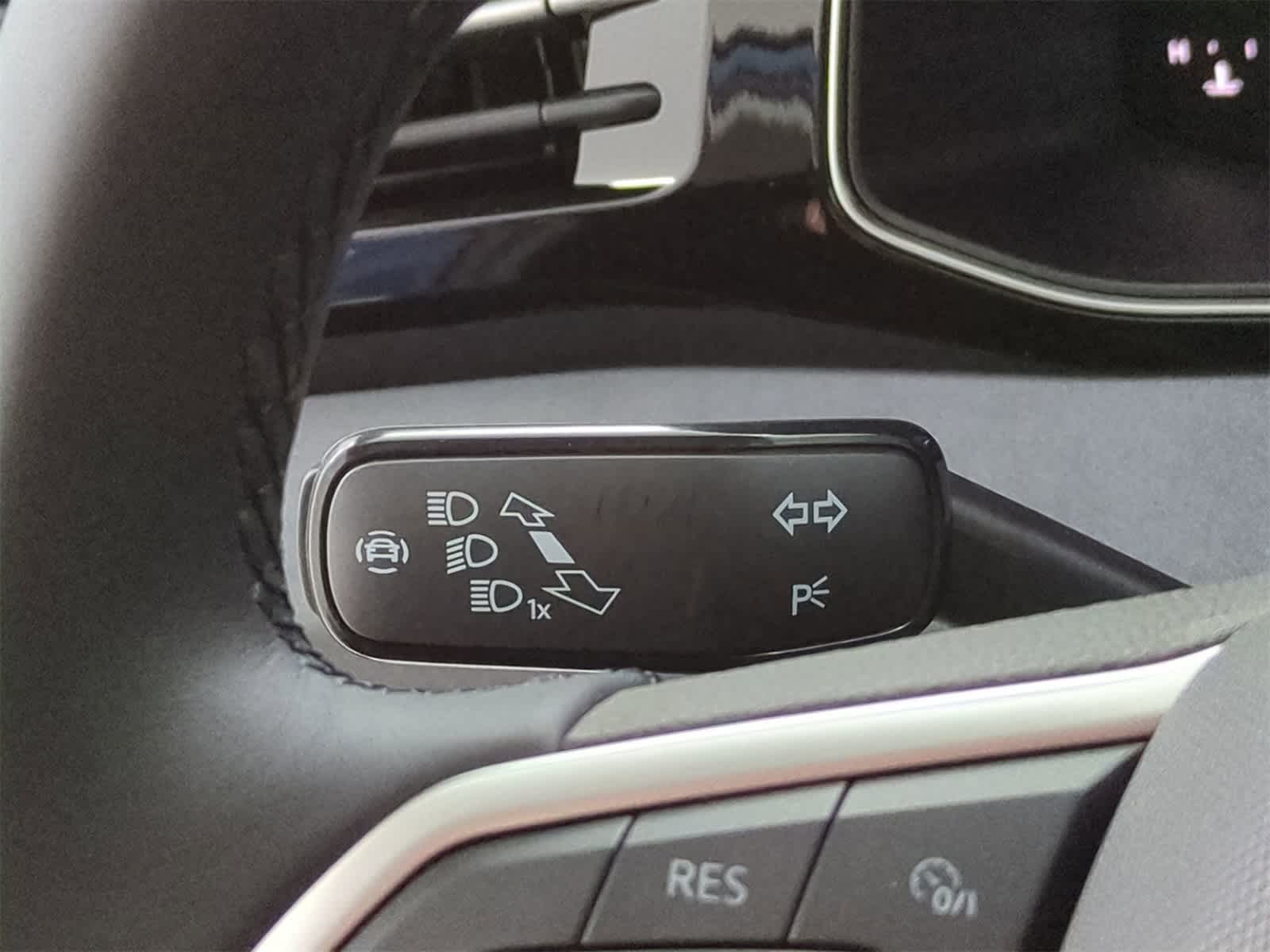 Thumbnail: 2025 Volkswagen Jetta - 27