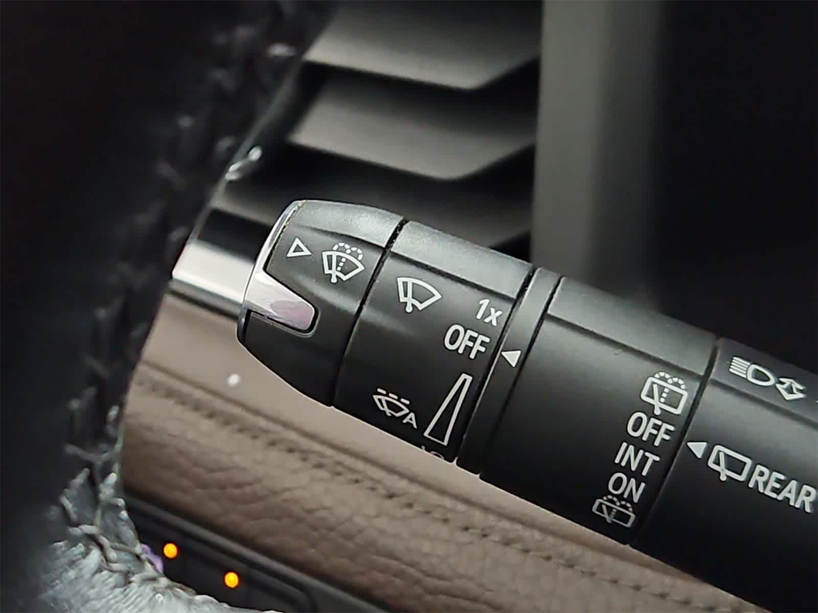 Thumbnail: 2021 GMC Yukon - 27