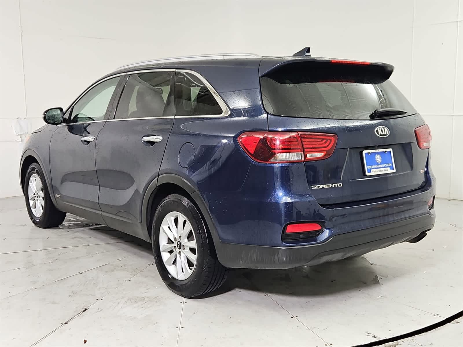 Thumbnail: 2019 Kia Sorento - 4