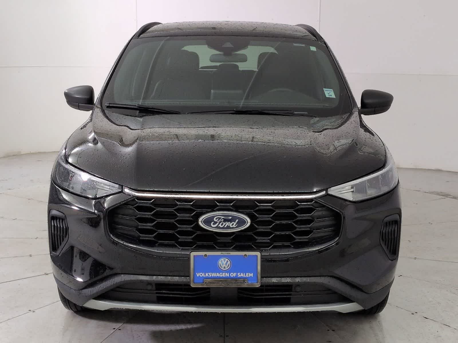 Thumbnail: 2025 Ford Escape - 9