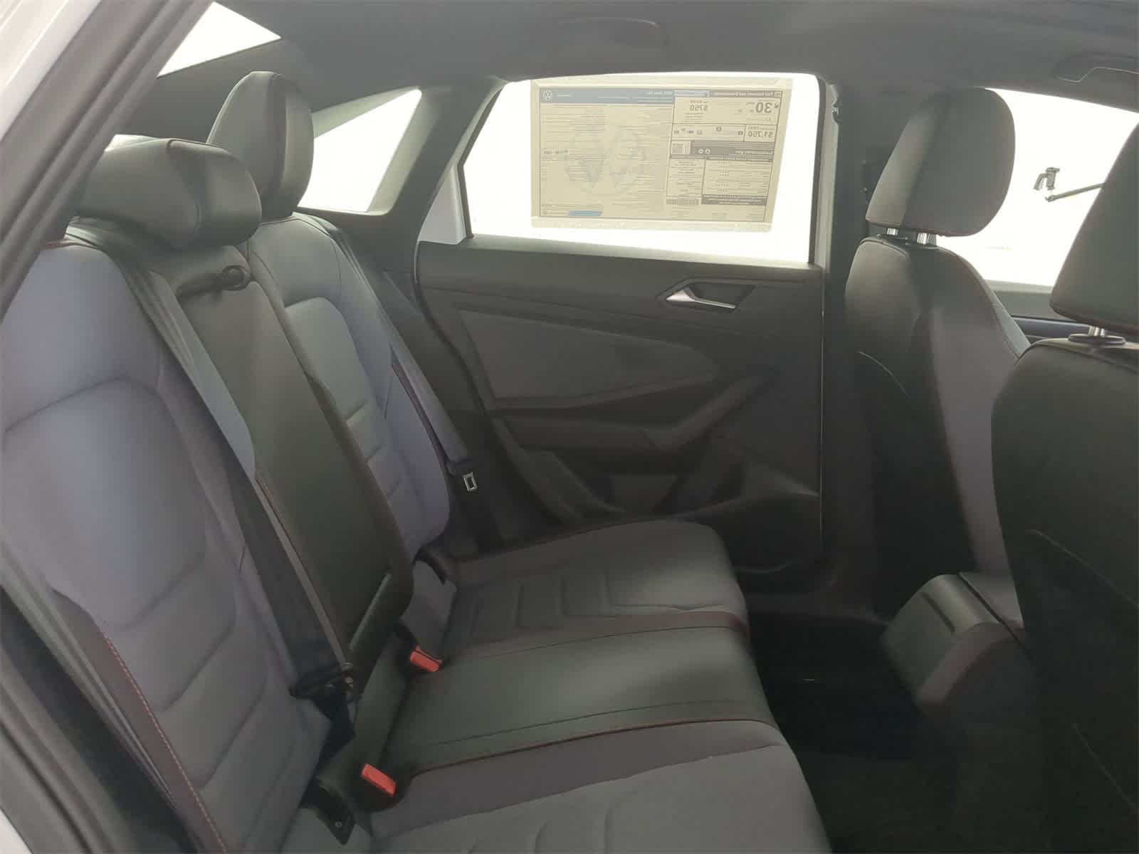 Thumbnail: 2025 Volkswagen Jetta - 20