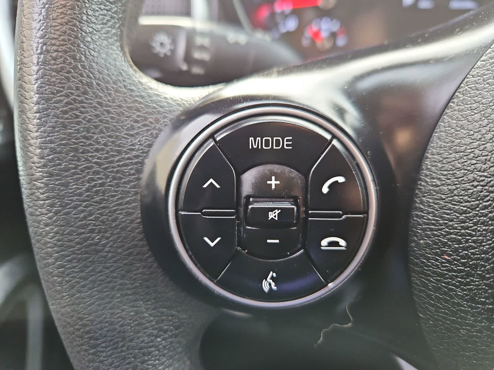 Thumbnail: 2020 Kia Soul - 23