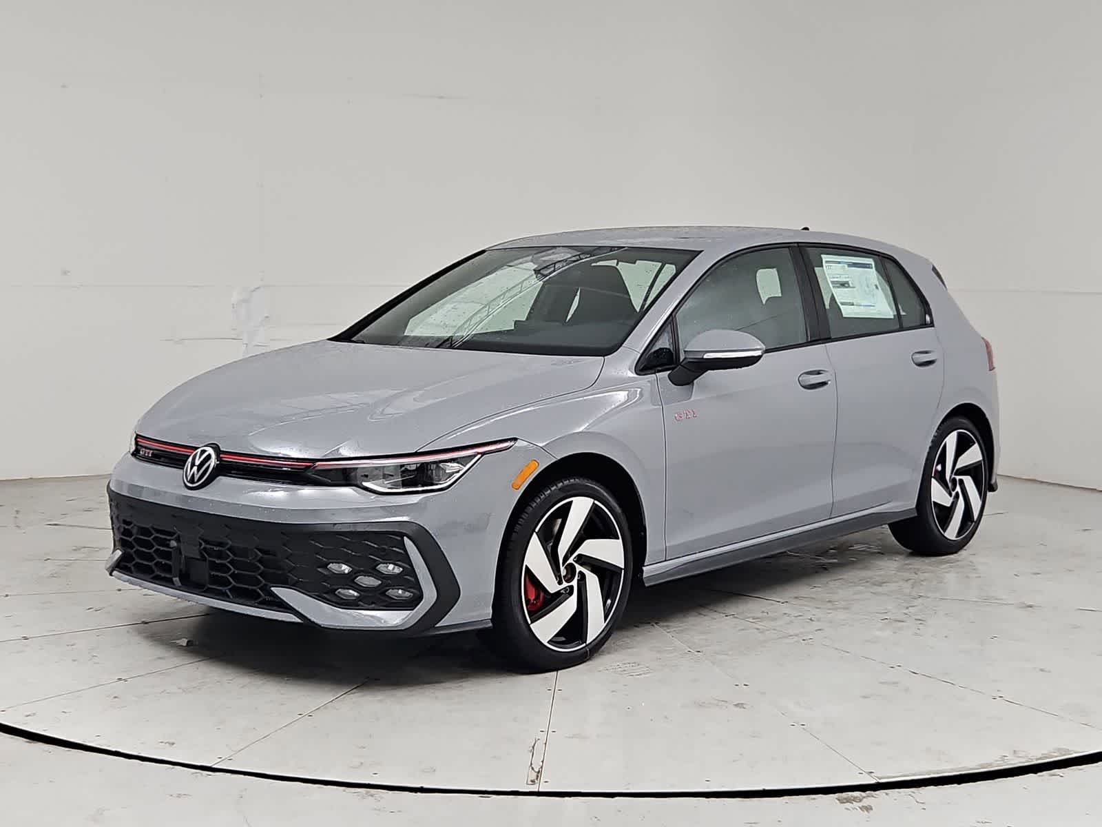 Thumbnail: 2026 Volkswagen Golf - 1