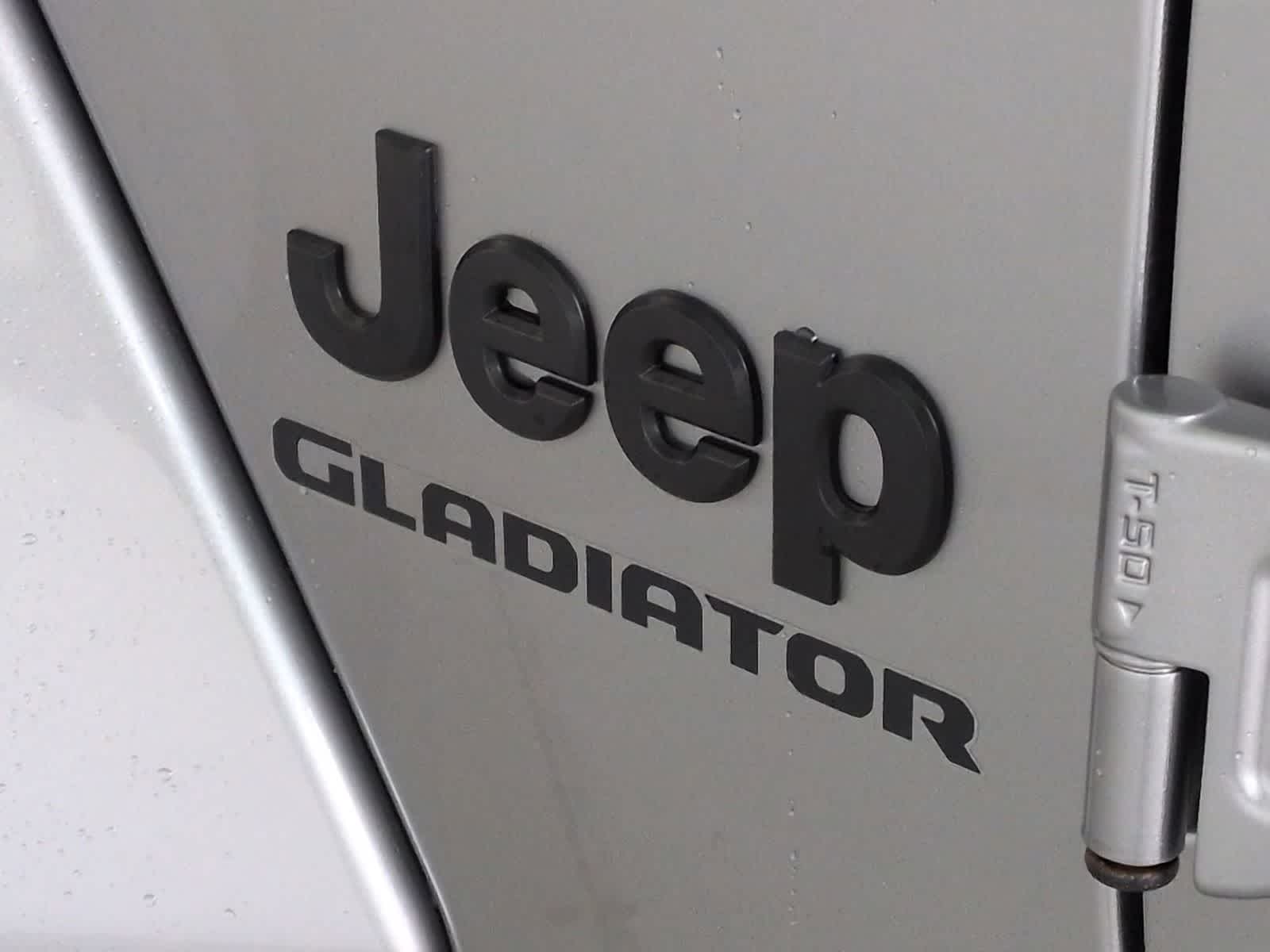 Thumbnail: 2021 Jeep Gladiator - 12