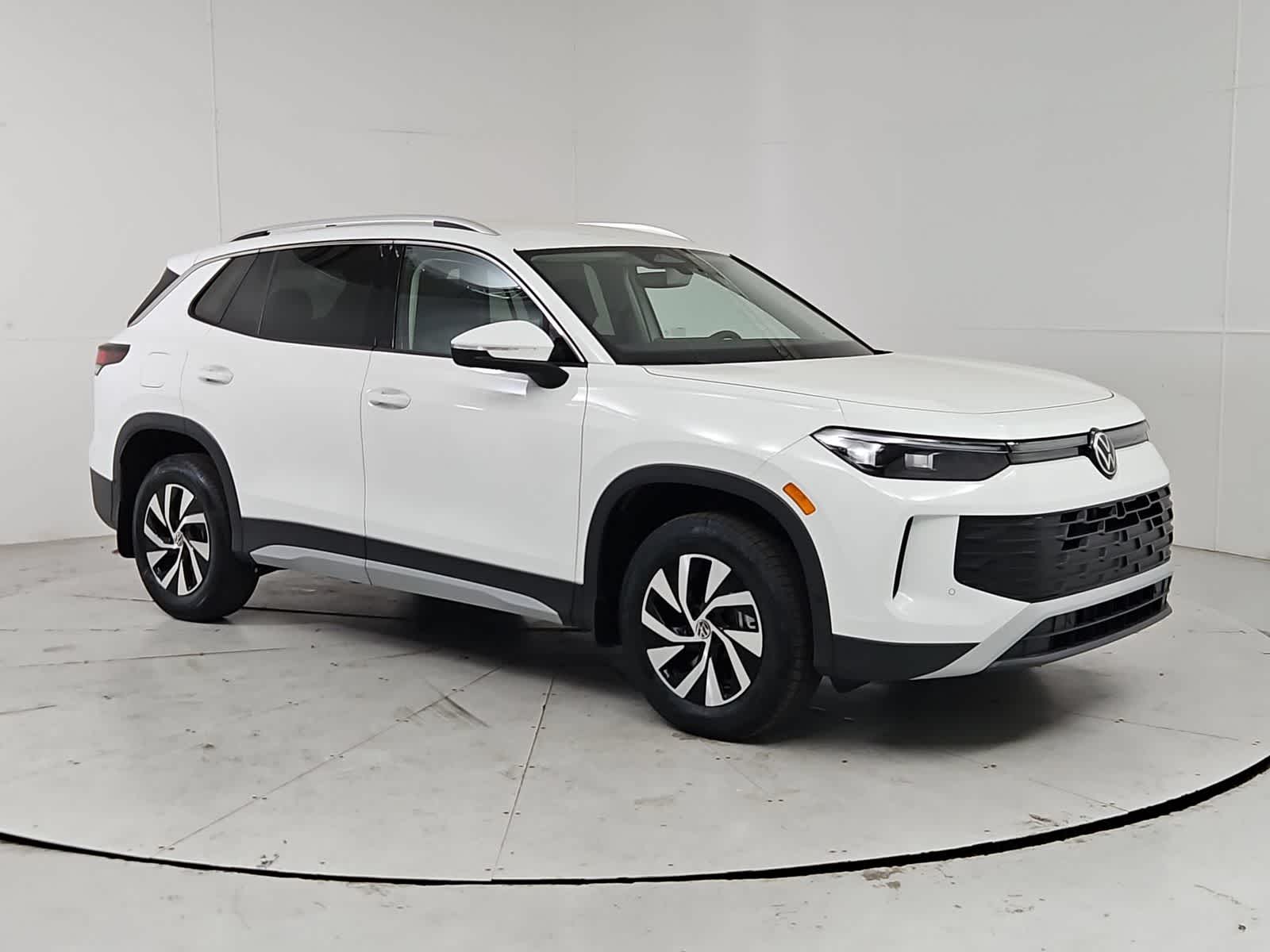Thumbnail: 2026 Volkswagen Tiguan - 8