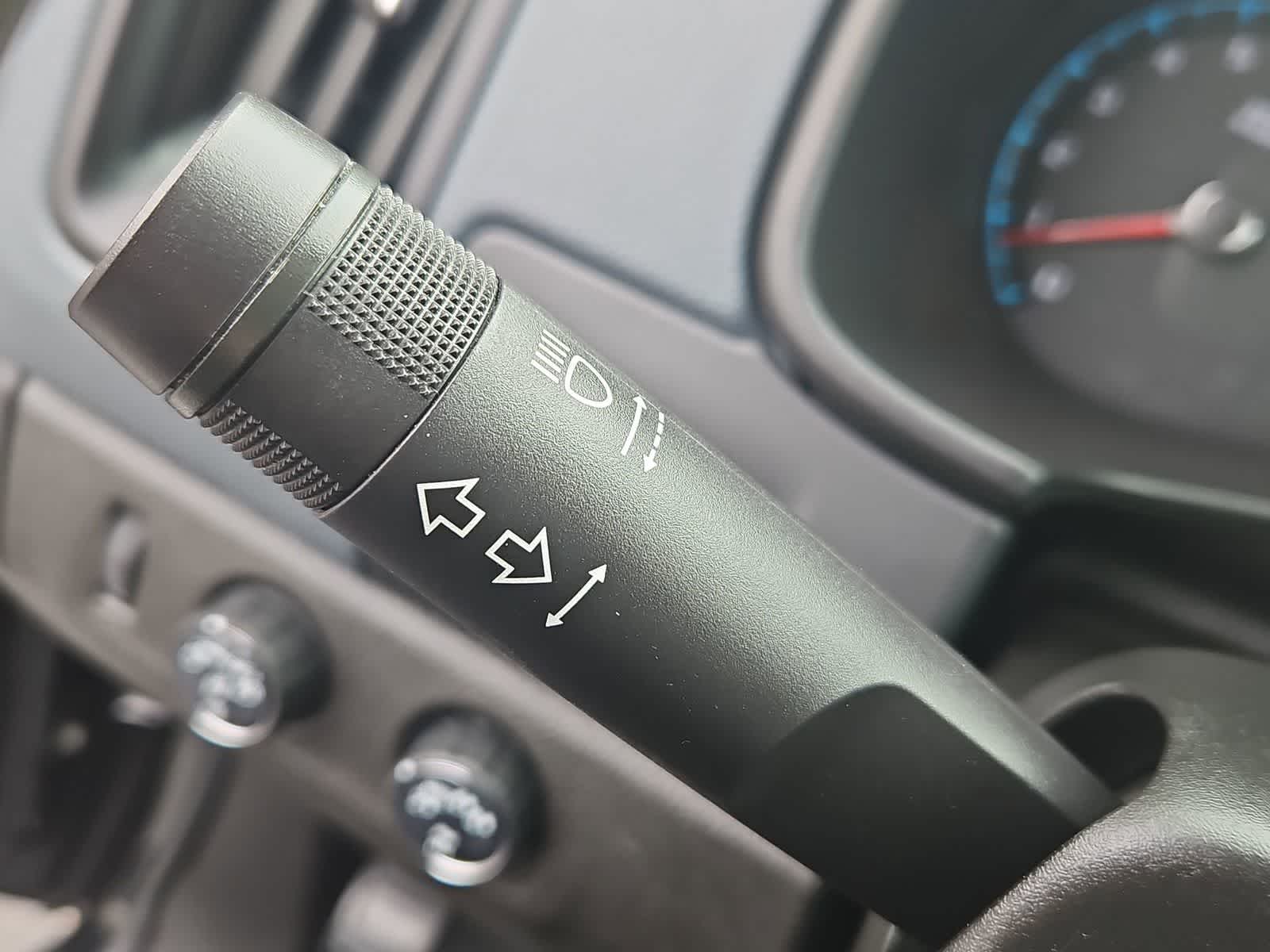 Thumbnail: 2022 Chevrolet Colorado - 26