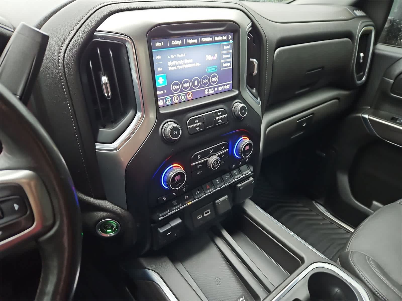 Thumbnail: 2021 Chevrolet Silverado 3500 - 27