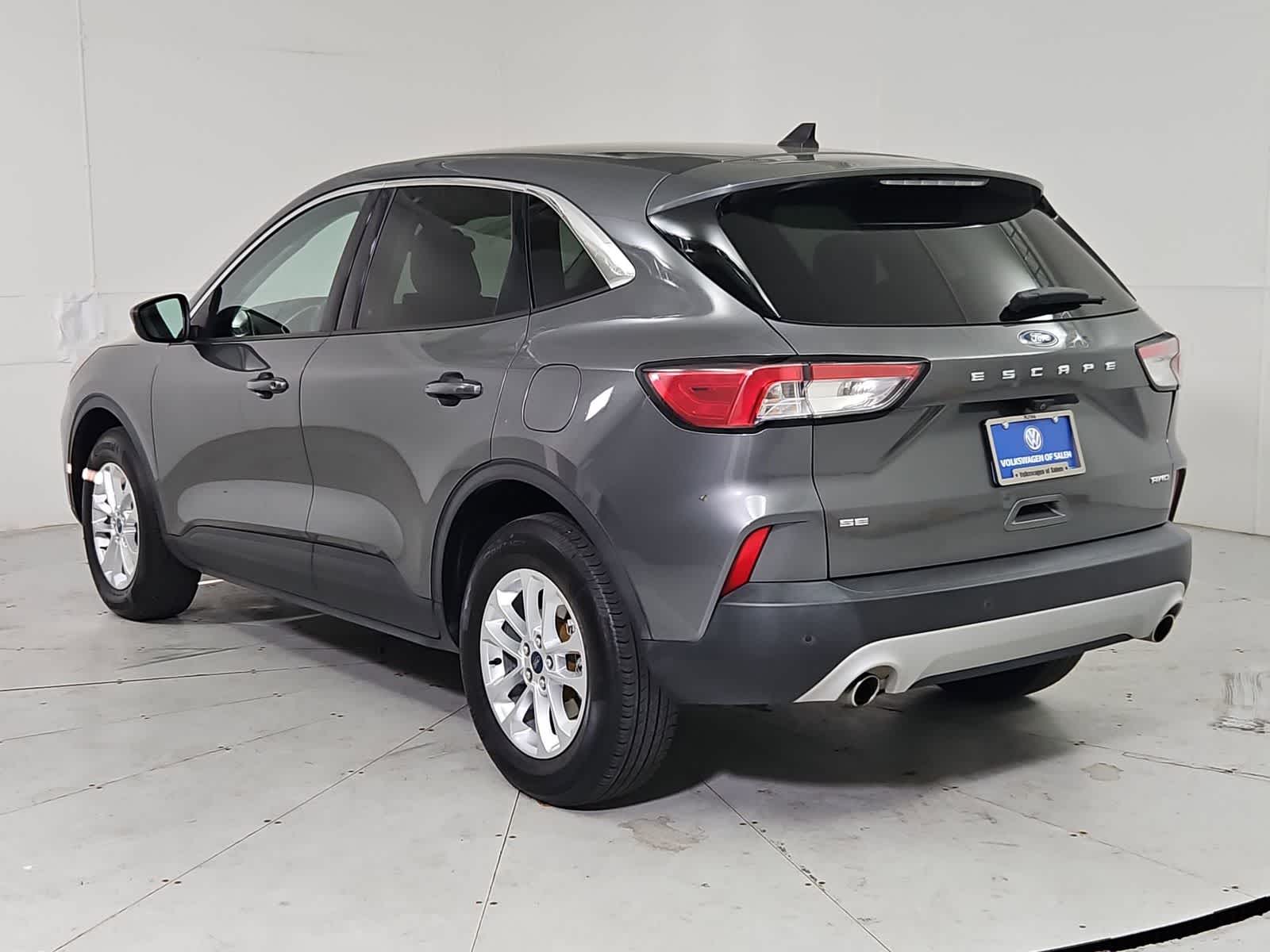 Thumbnail: 2021 Ford Escape - 4