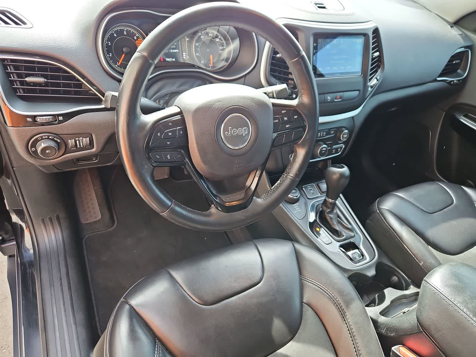 Thumbnail: 2019 Jeep Cherokee - 2