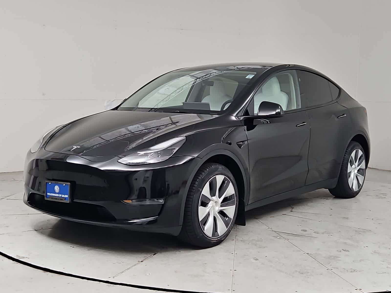 Thumbnail: 2024 Tesla Model Y - 1