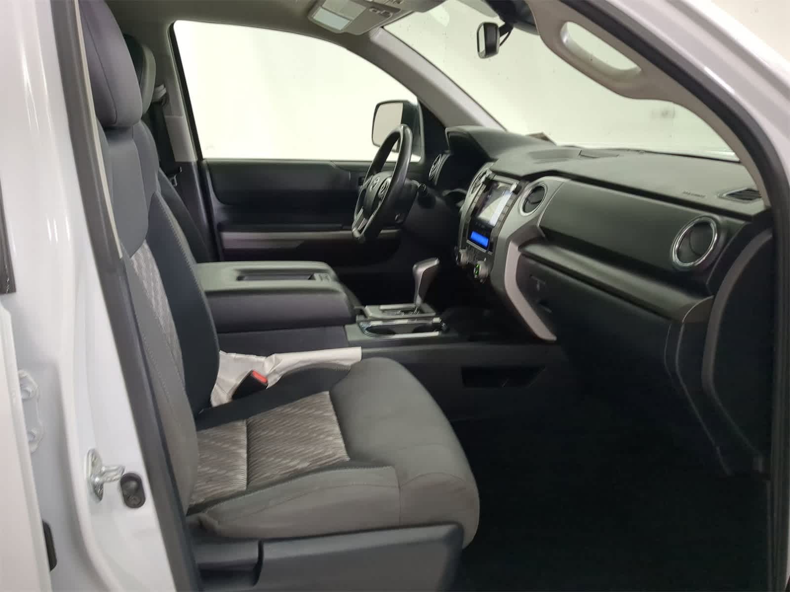 Thumbnail: 2021 Toyota Tundra - 20