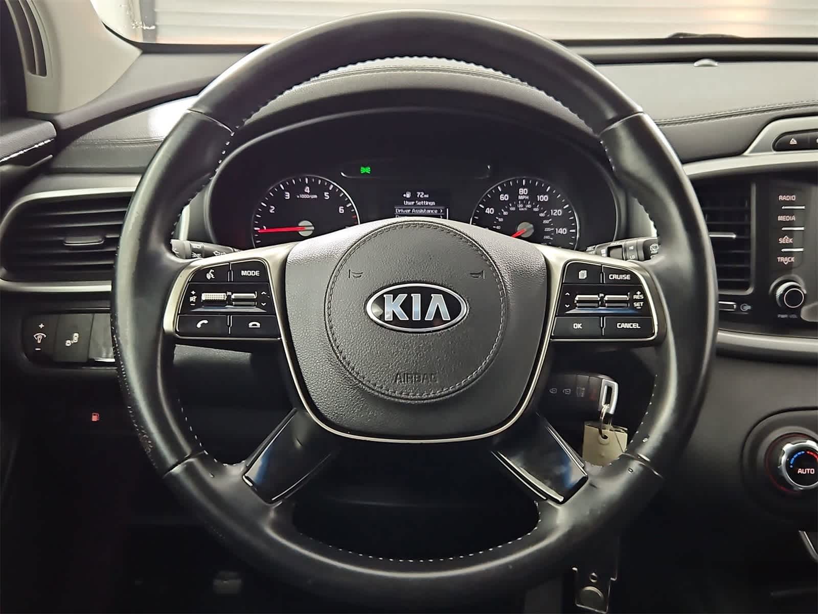 Thumbnail: 2019 Kia Sorento - 22