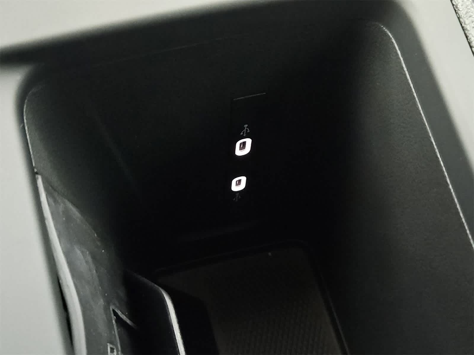 Thumbnail: 2025 Volkswagen Tiguan - 33