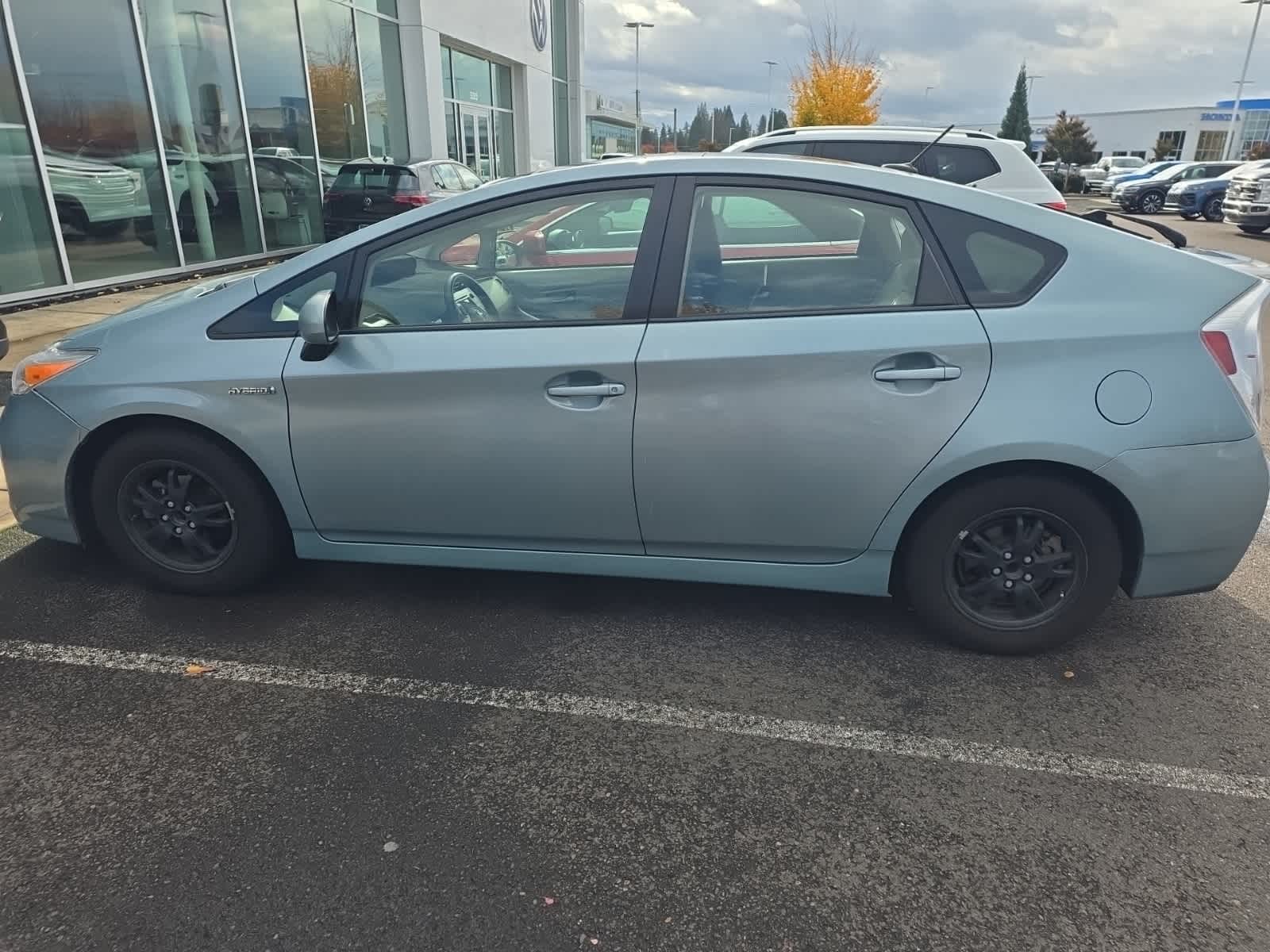 Thumbnail: 2014 Toyota Prius - 11