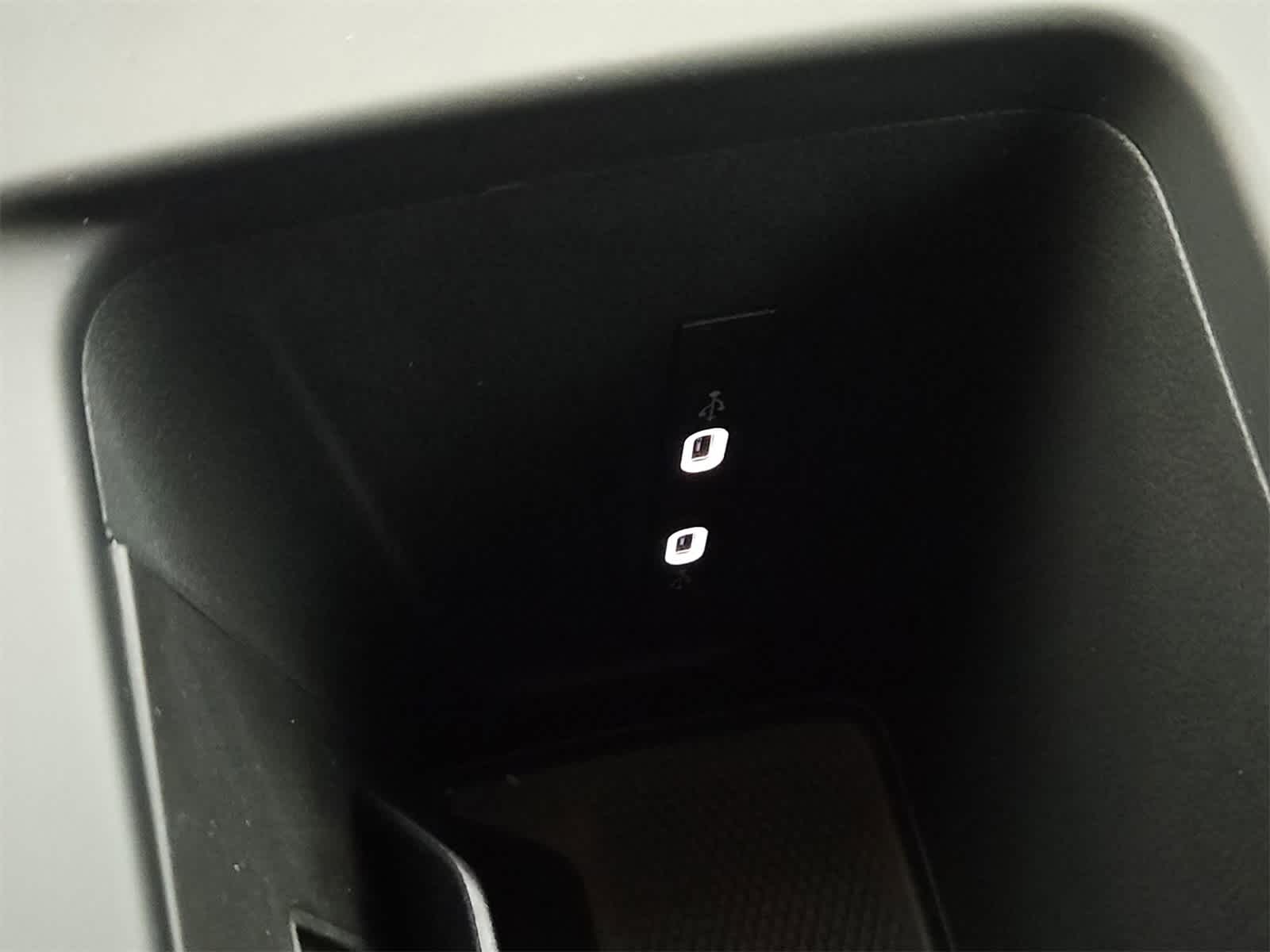 Thumbnail: 2025 Volkswagen Tiguan - 31