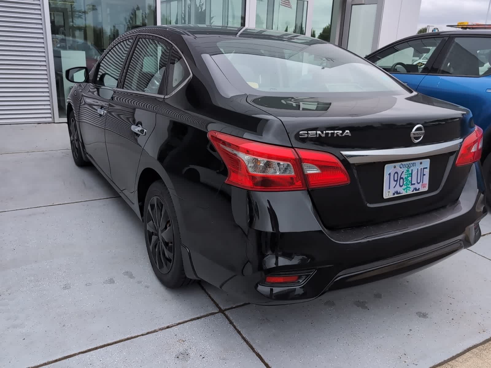 Thumbnail: 2018 Nissan Sentra - 8