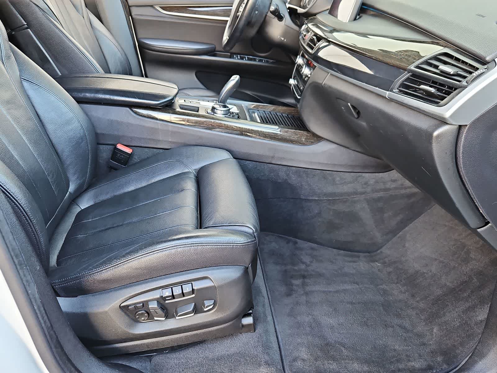 Thumbnail: 2014 BMW X5 - 22