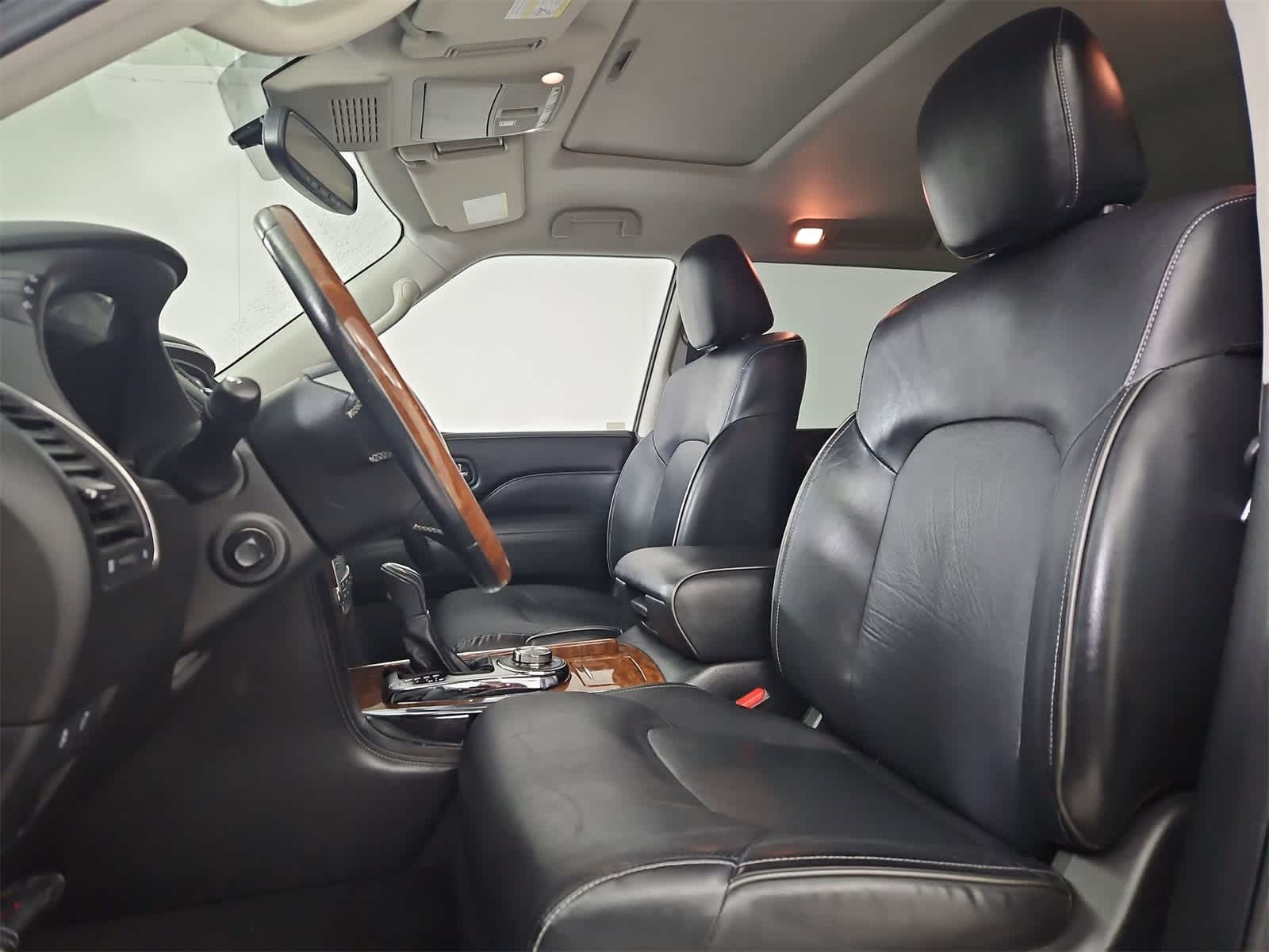 Thumbnail: 2019 INFINITI QX80 - 16