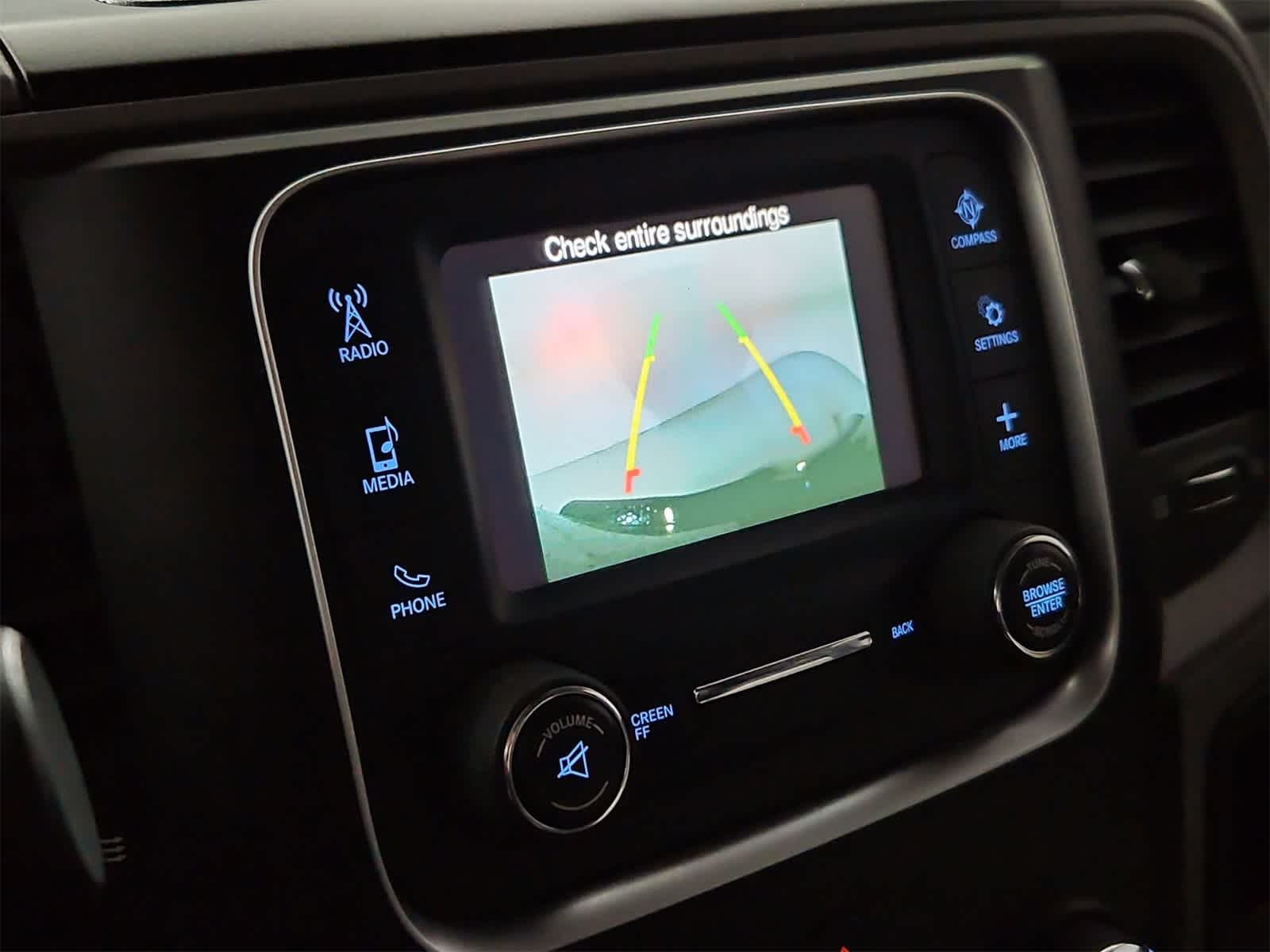 Thumbnail: 2019 RAM 1500 Classic - 28