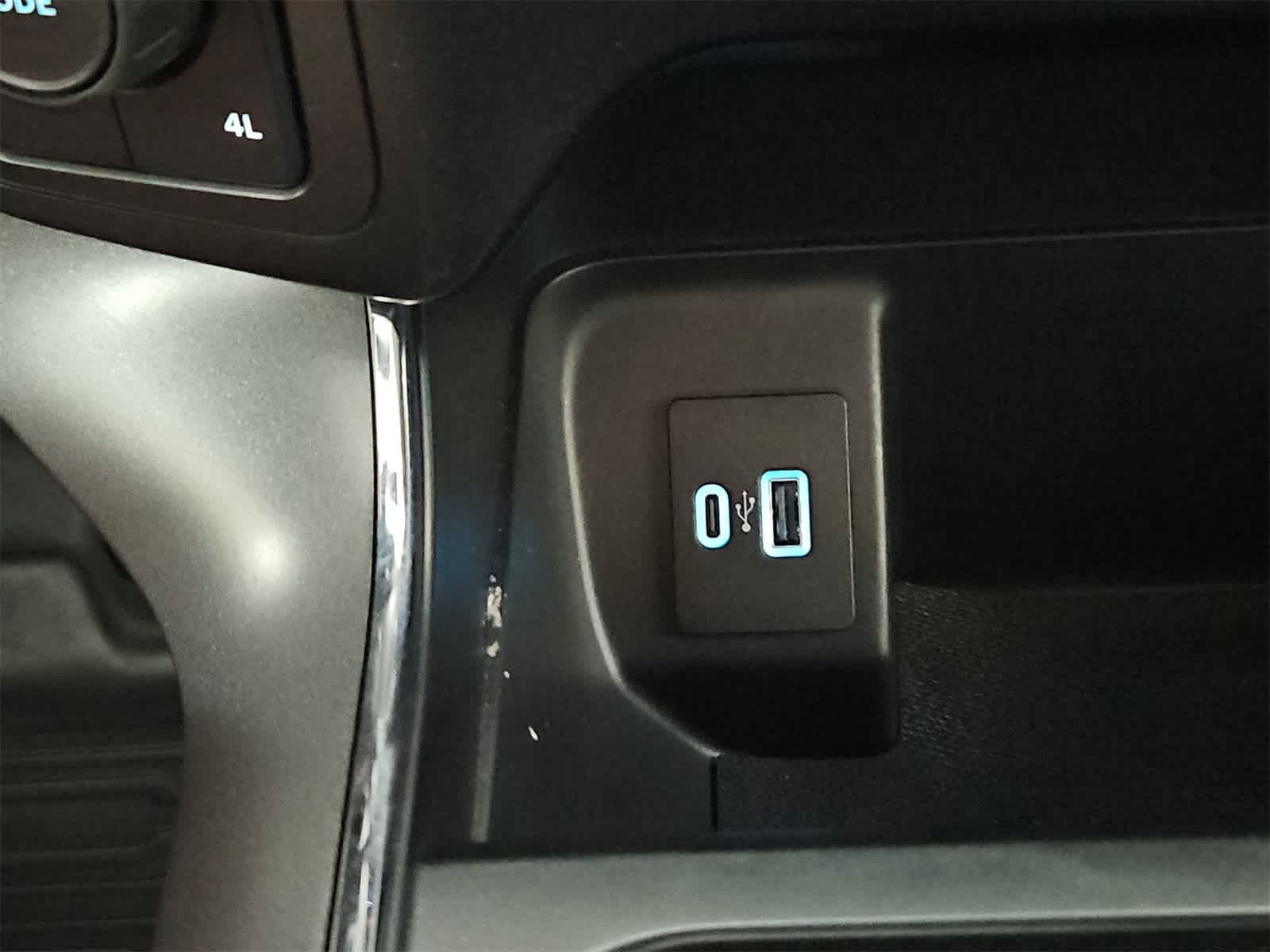 Thumbnail: 2023 Ford F-150 - 31