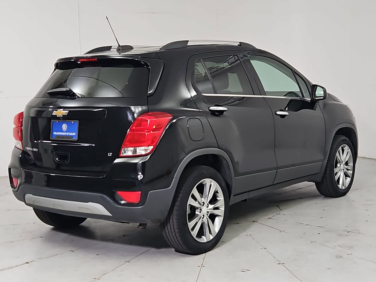 Thumbnail: 2020 Chevrolet Trax - 6