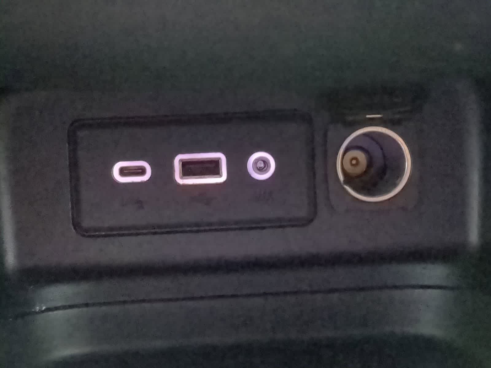 Thumbnail: 2019 Chevrolet Equinox - 28