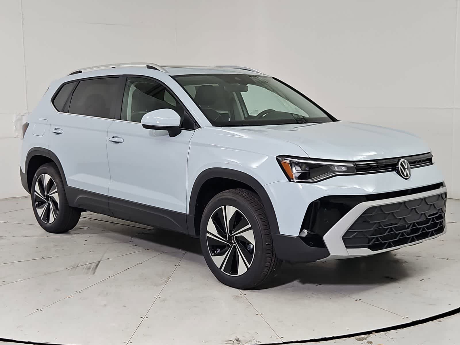 Thumbnail: 2026 Volkswagen Taos - 8