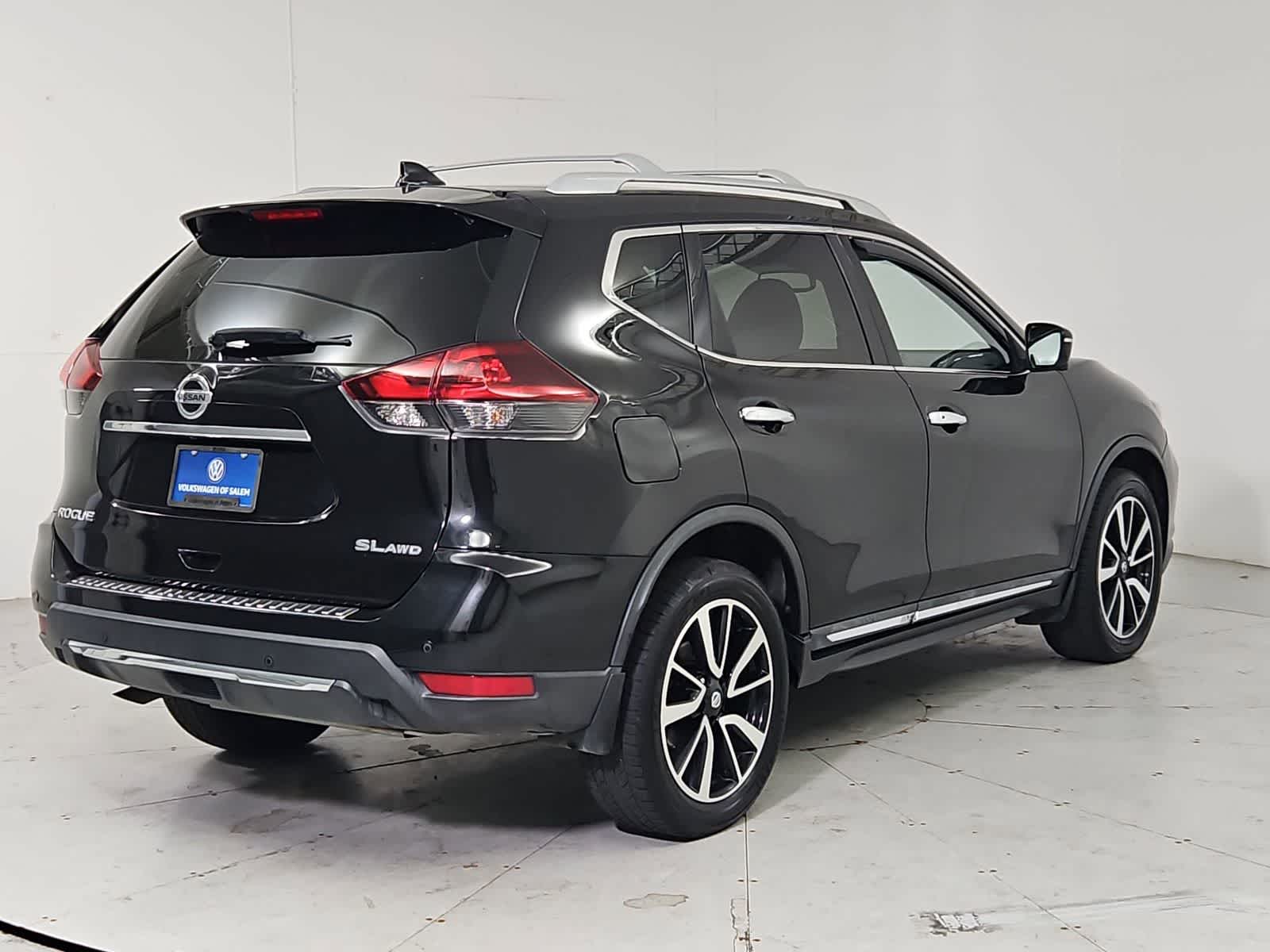 Thumbnail: 2020 Nissan Rogue - 6