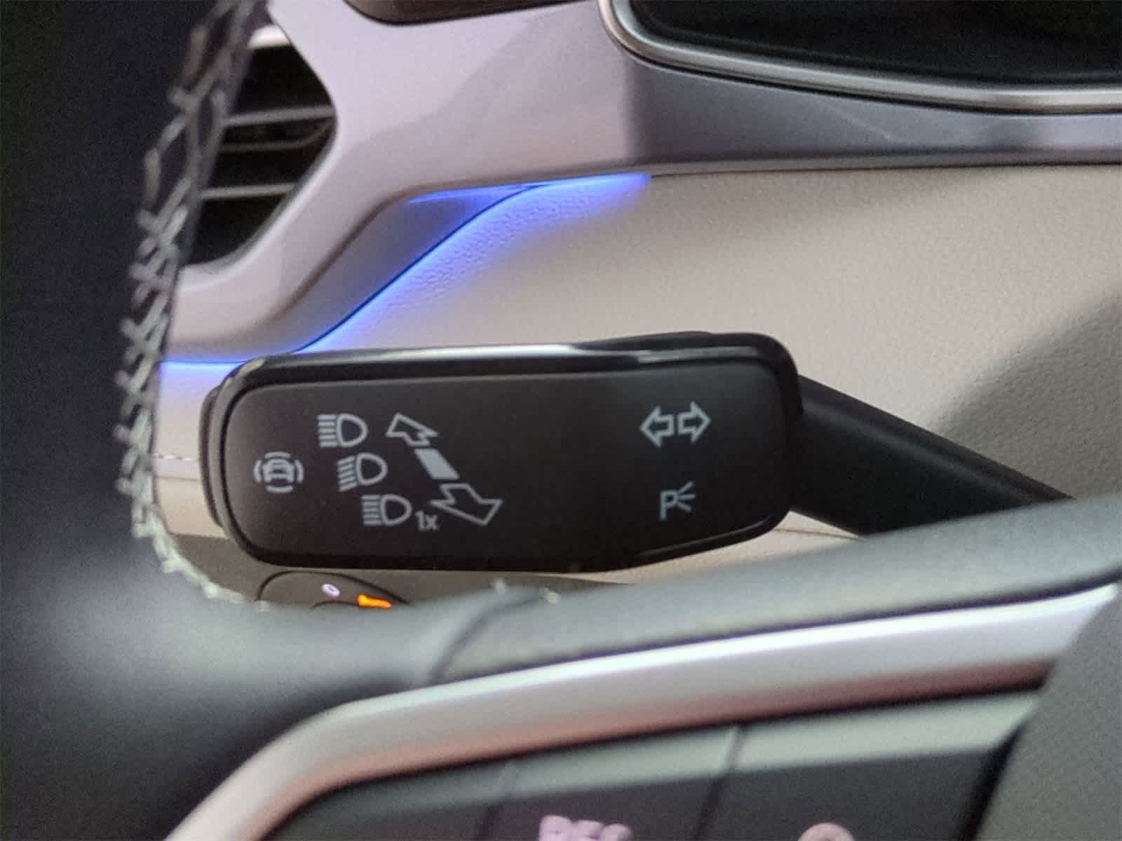 Thumbnail: 2025 Volkswagen Taos - 28