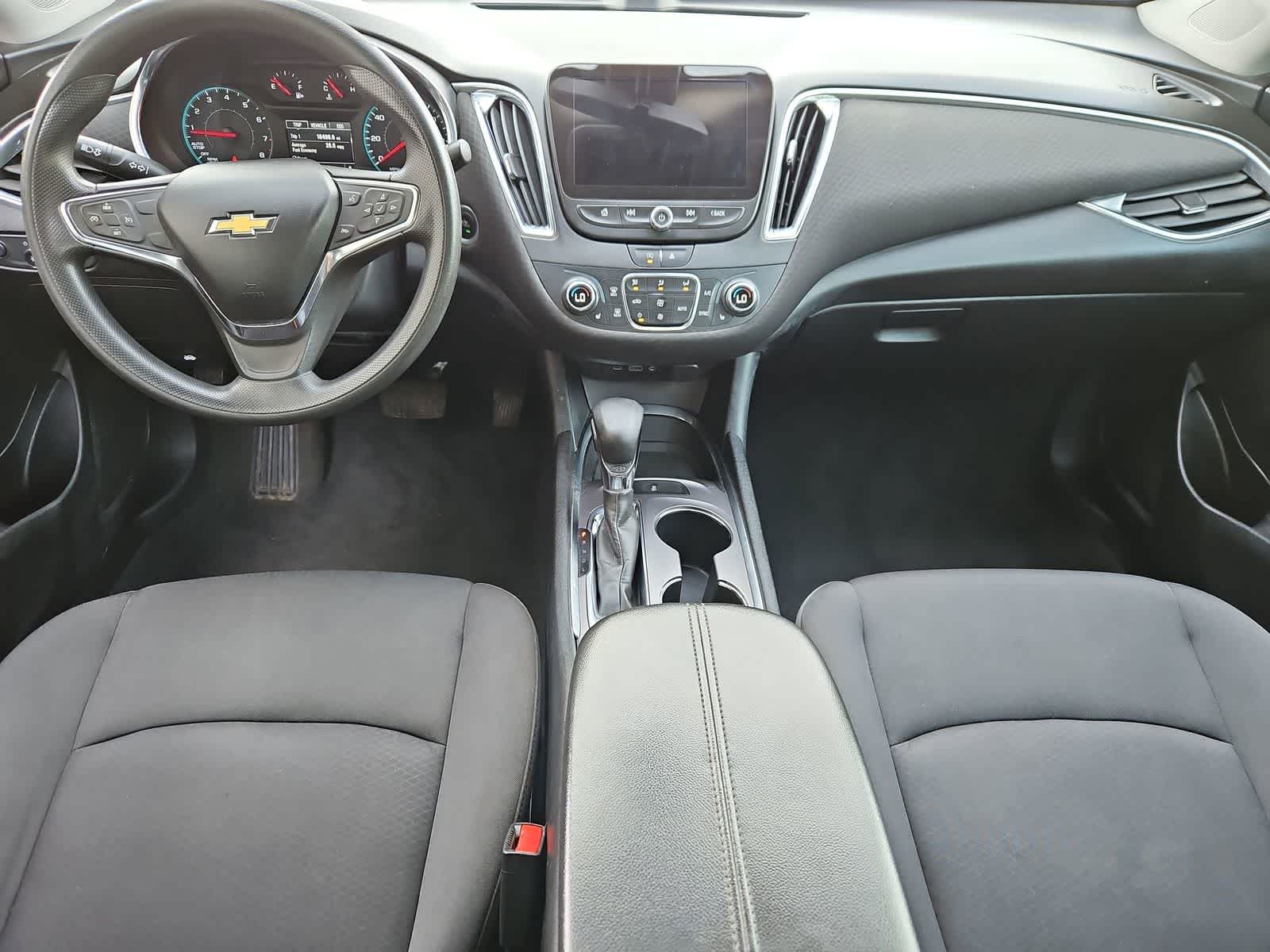 Thumbnail: 2021 Chevrolet Malibu - 15