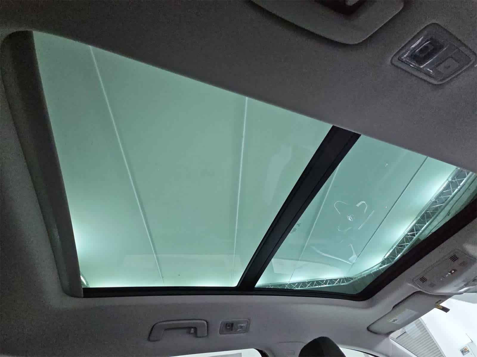 Thumbnail: 2025 Volkswagen Taos - 21