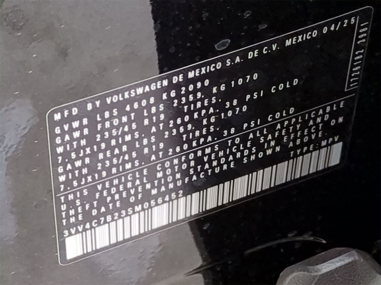 Thumbnail: 2025 Volkswagen Taos - 37