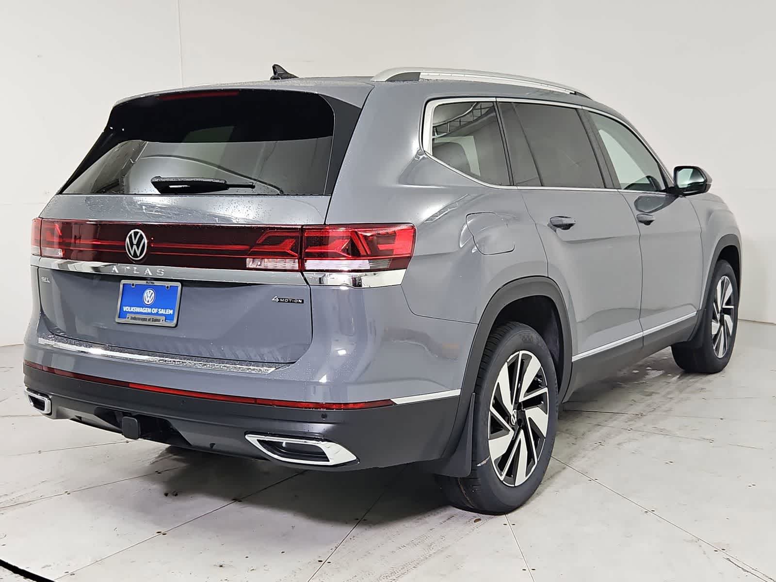 Thumbnail: 2026 Volkswagen Atlas - 6