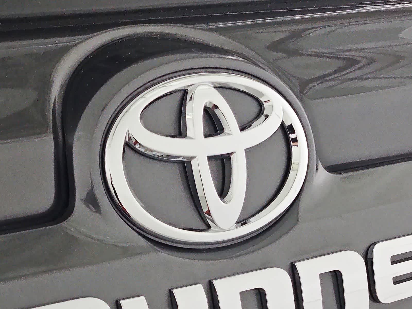 Thumbnail: 2018 Toyota 4Runner - 11