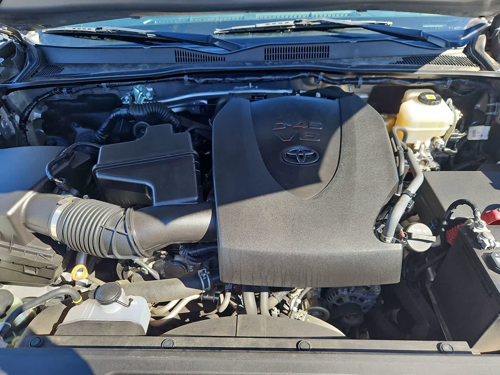 Thumbnail: 2021 Toyota Tacoma - 14