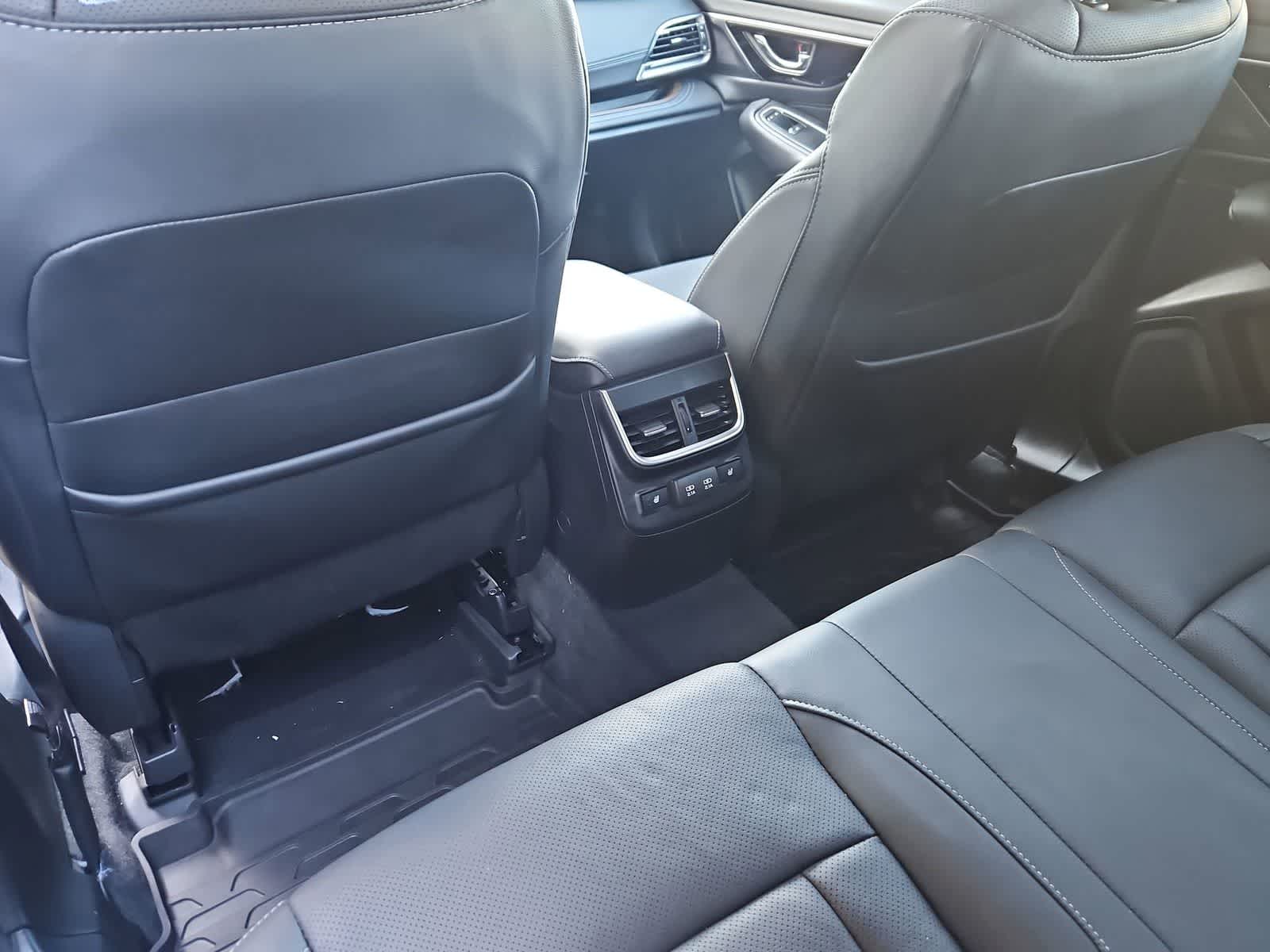 Thumbnail: 2022 Subaru Outback - 17