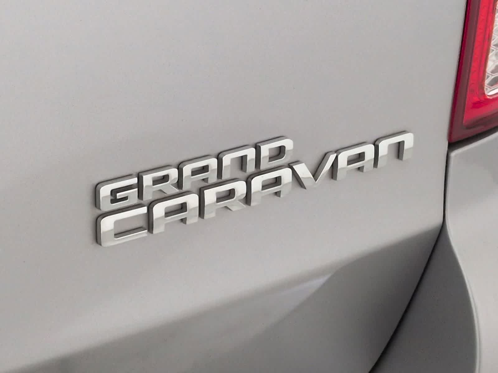 Thumbnail: 2019 Dodge Grand Caravan - 12