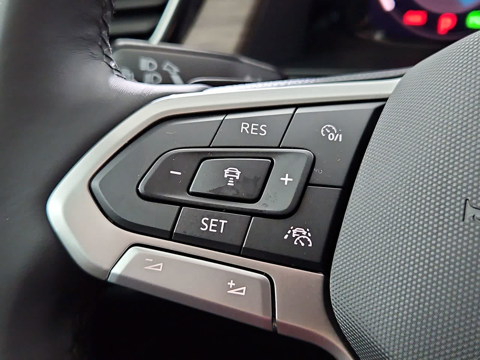 Thumbnail: 2026 Volkswagen Atlas - 25