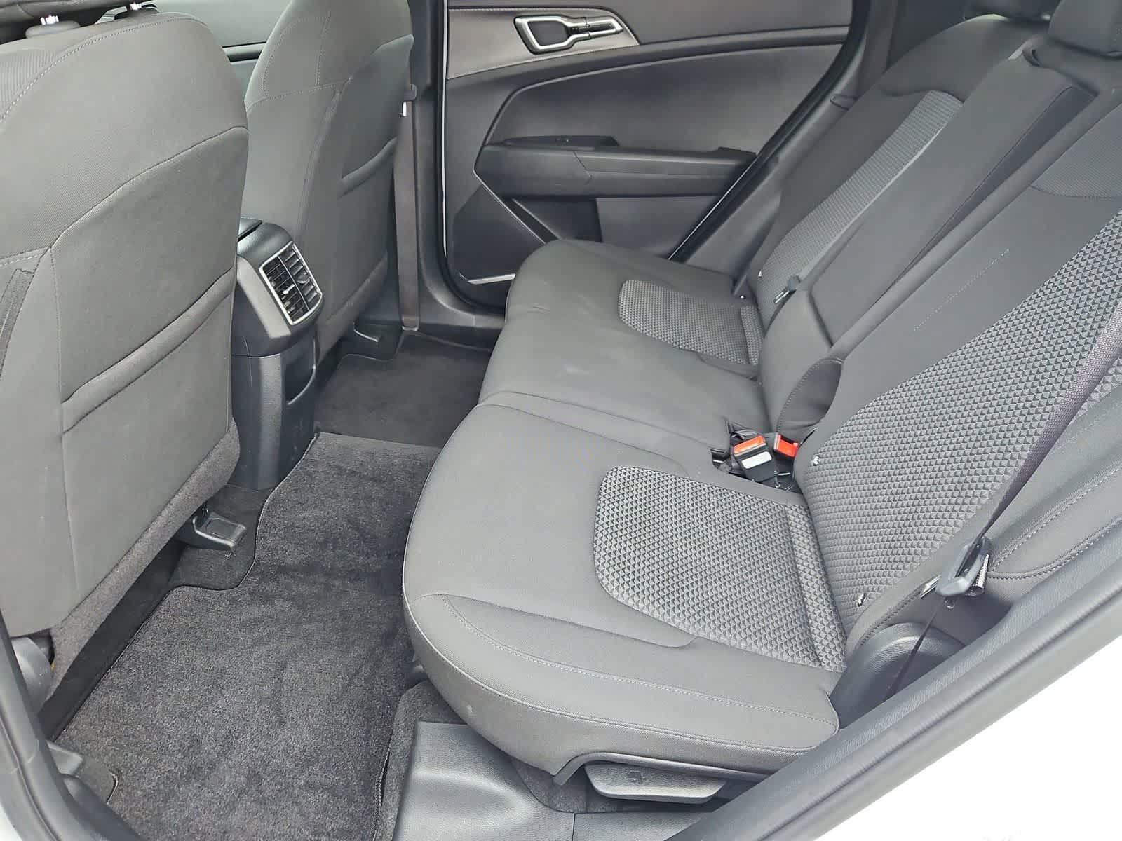 Thumbnail: 2025 Kia Sportage - 19