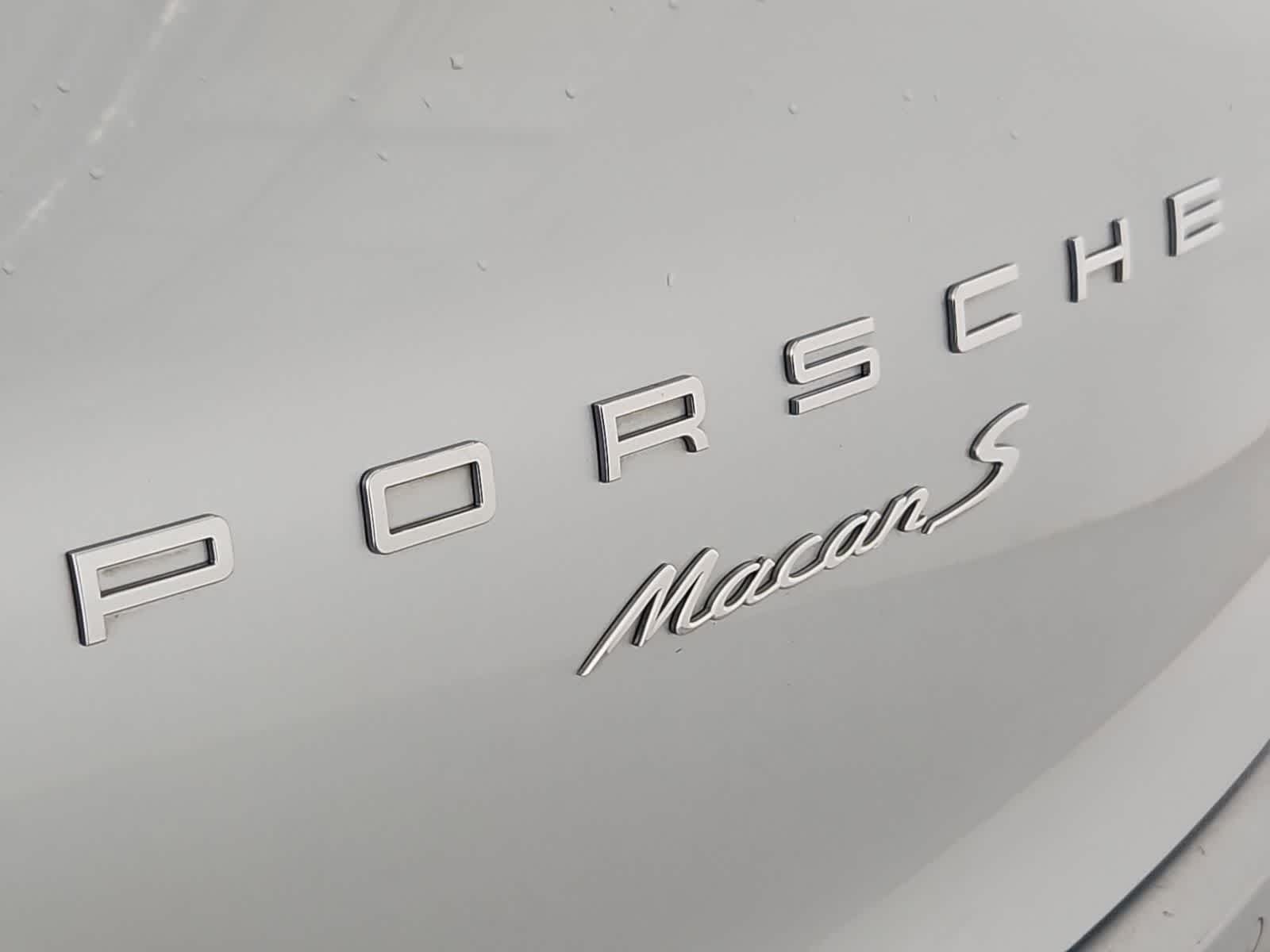 Thumbnail: 2017 Porsche Macan - 12